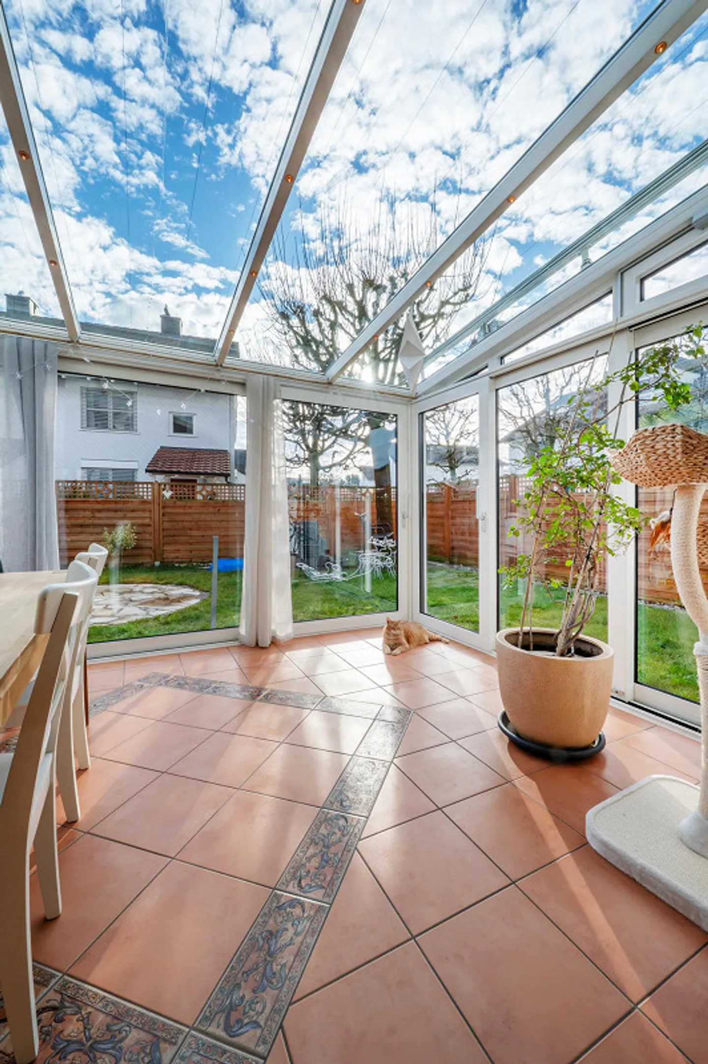 Row End House 5.5 Rooms - Photo 3 of 12