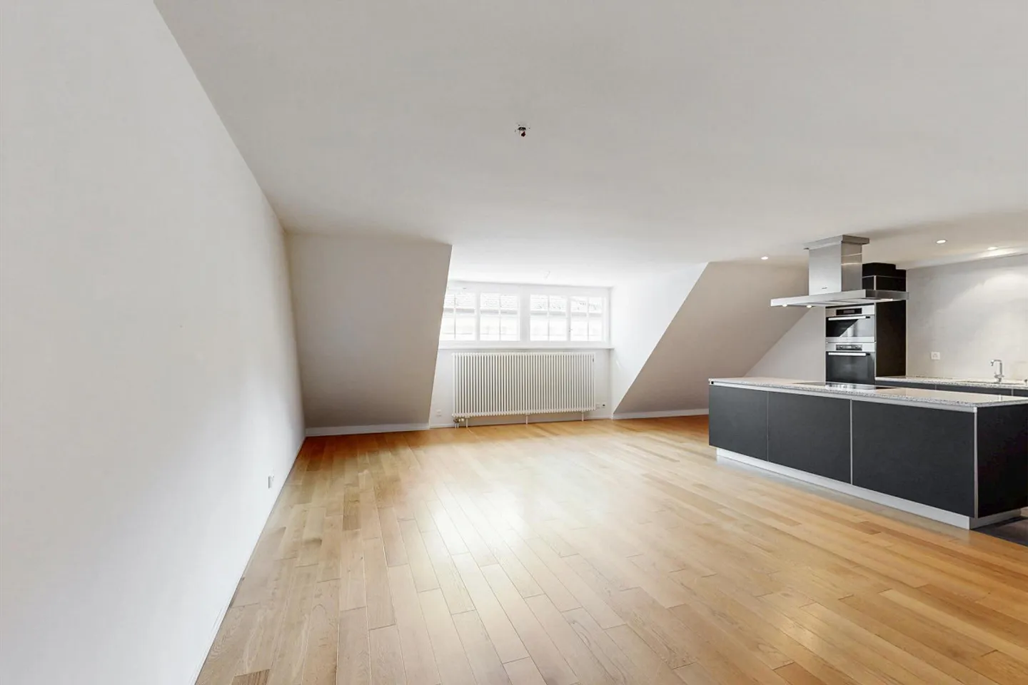 Superbe appartement en duplex dans la vieille ville - Photo 5 sur 6