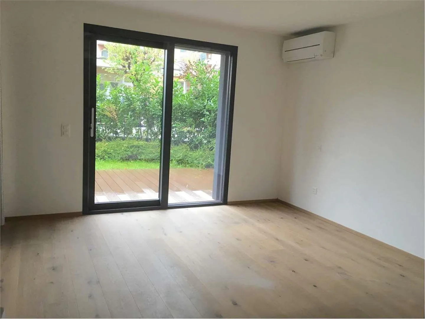 Pregassona Residenza River 2.5 rooms with garden - Photo 5 of 8