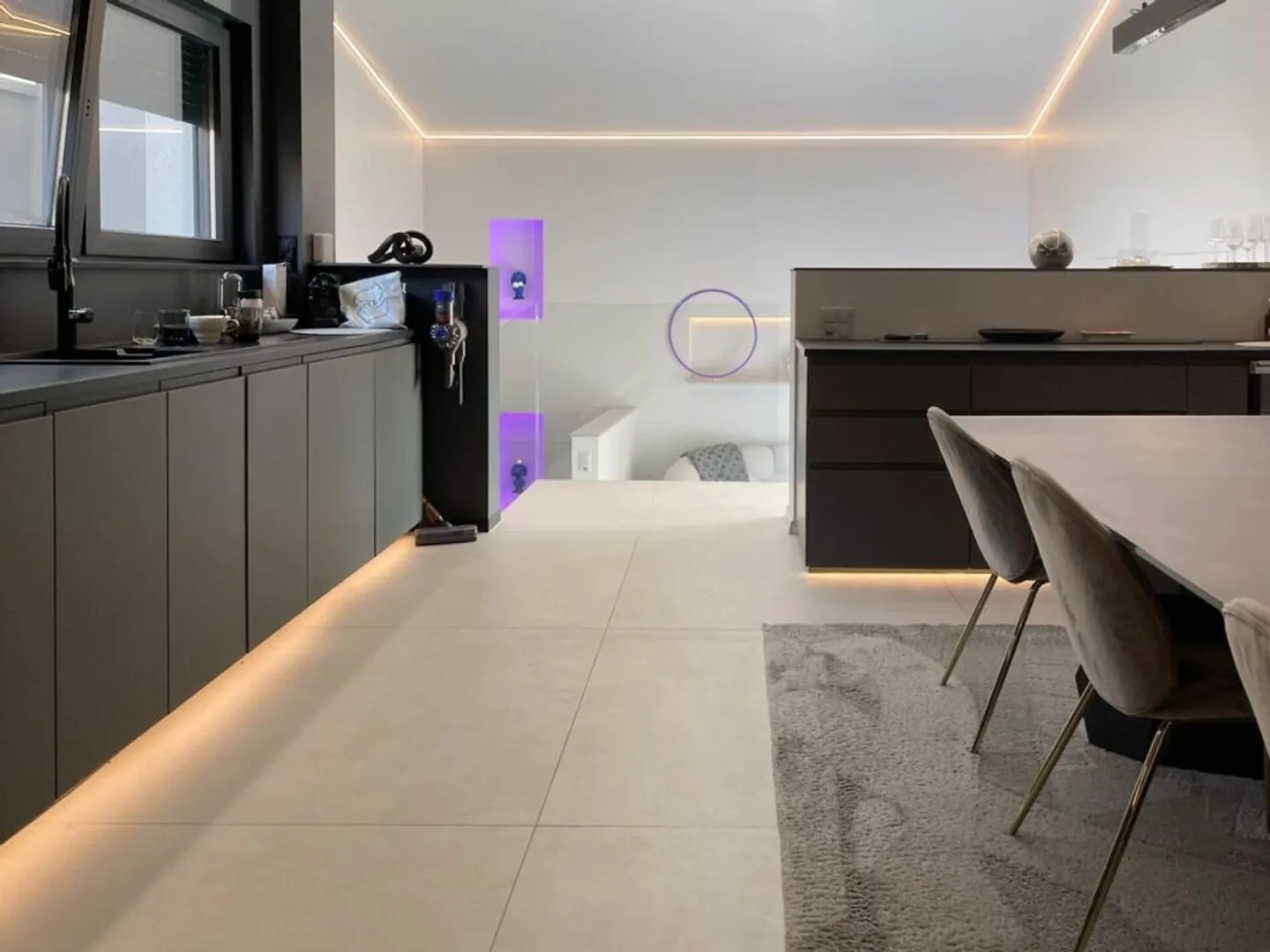 Villa with 4 Rooms in St-Séverin - Photo 11 of 21