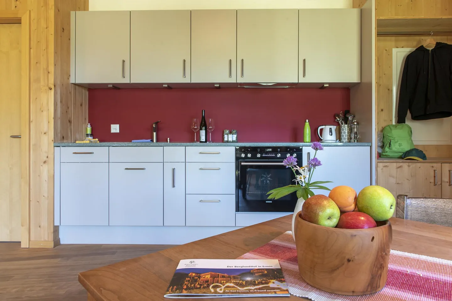 Appartement 3,5 pièces n° 08 Smaragd au Berglandhof à Ernen - Photo 2 sur 10