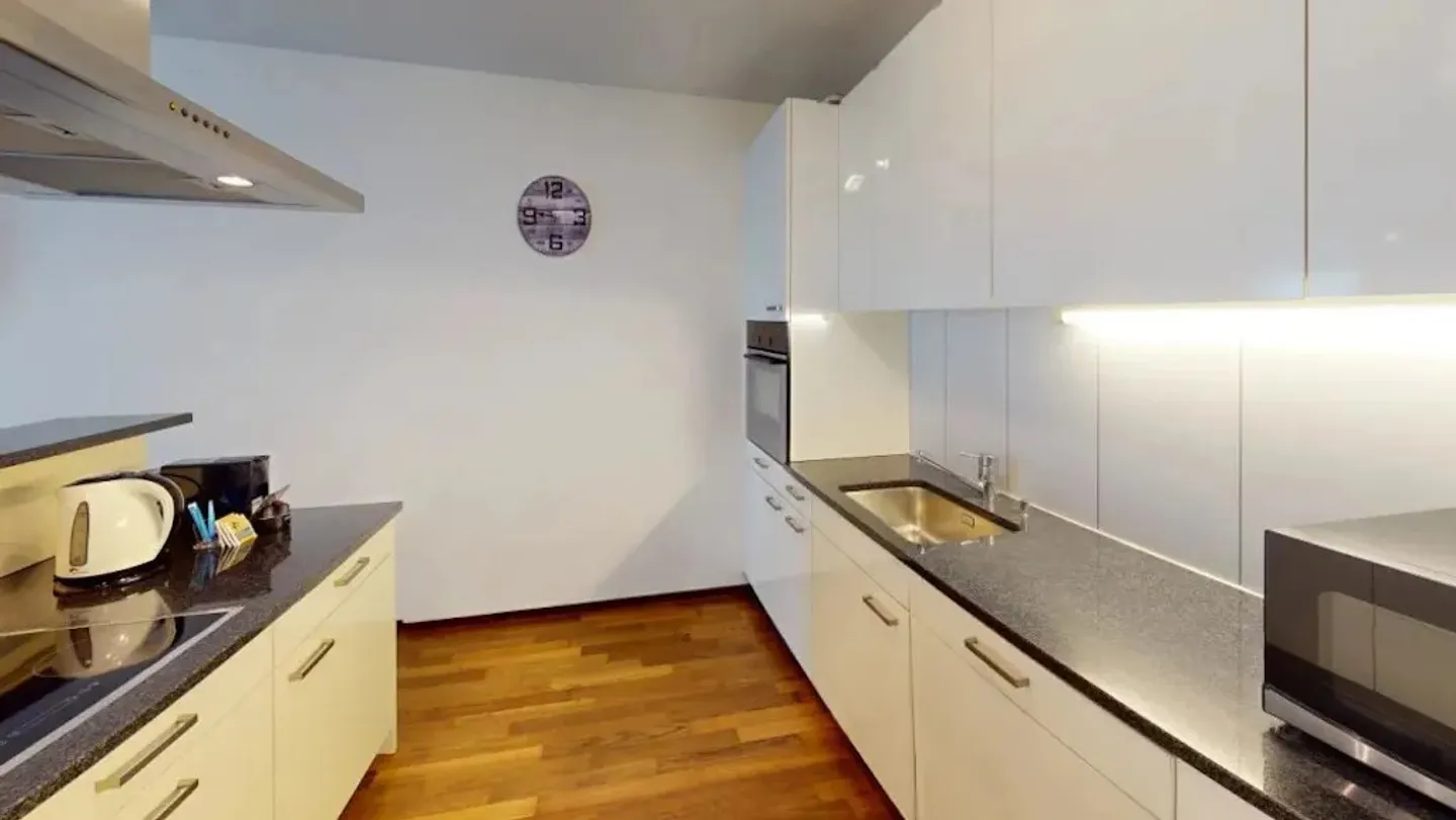 Appartamento in affitto - Foto 7 di 10
