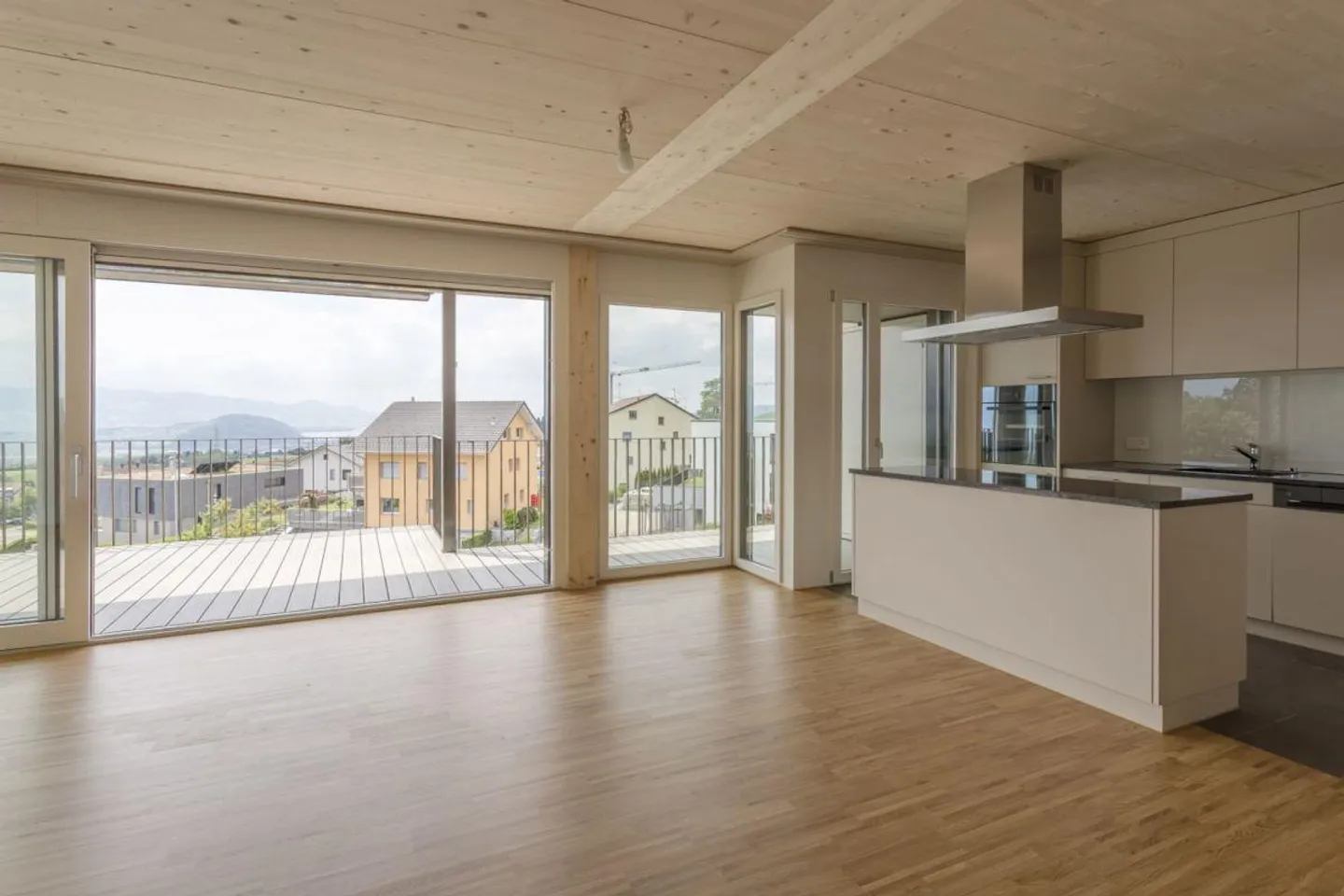 4.5-Zimmer-Wohnung mit fantastischer Aussicht (A3) - Photo 4 sur 12