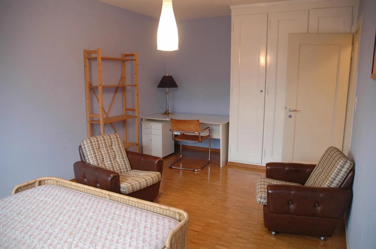 1 1/2-Room Apartment - Photo 1 of 8