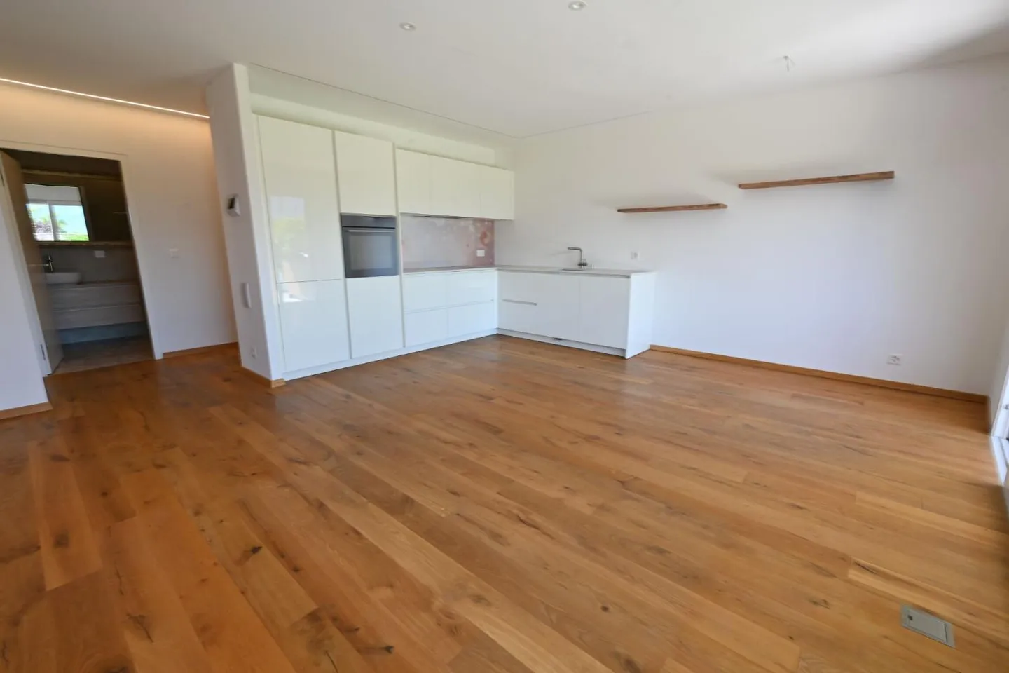 Appartamento di lusso con terrazza panoramica - Foto 3 di 13