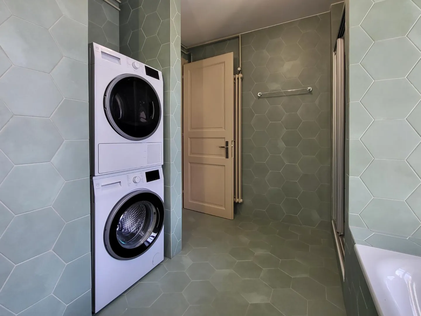 Magnifique duplex entièrement rénové au cœur de la Broye fribourgeoise - Photo 11 sur 13