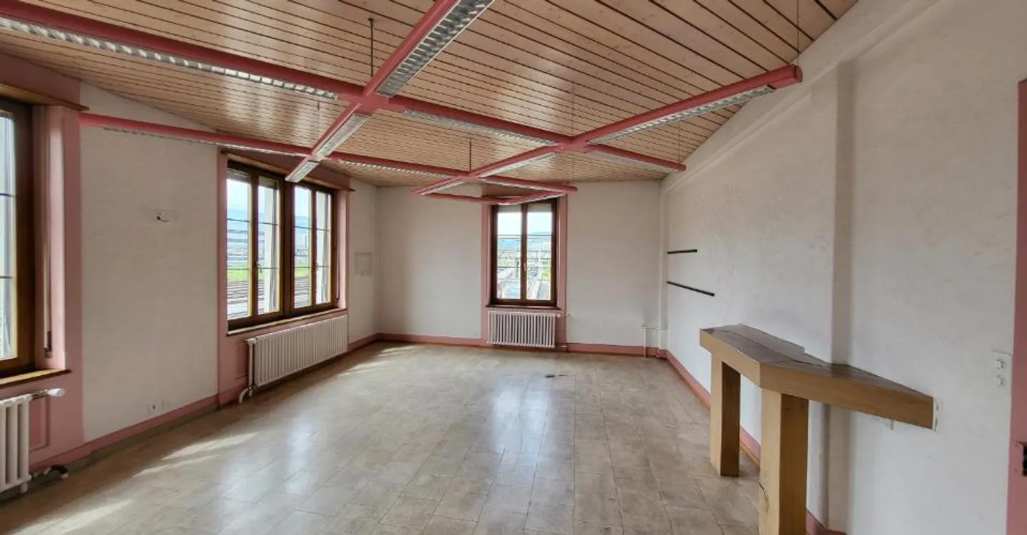 Office - Photo 6 of 10