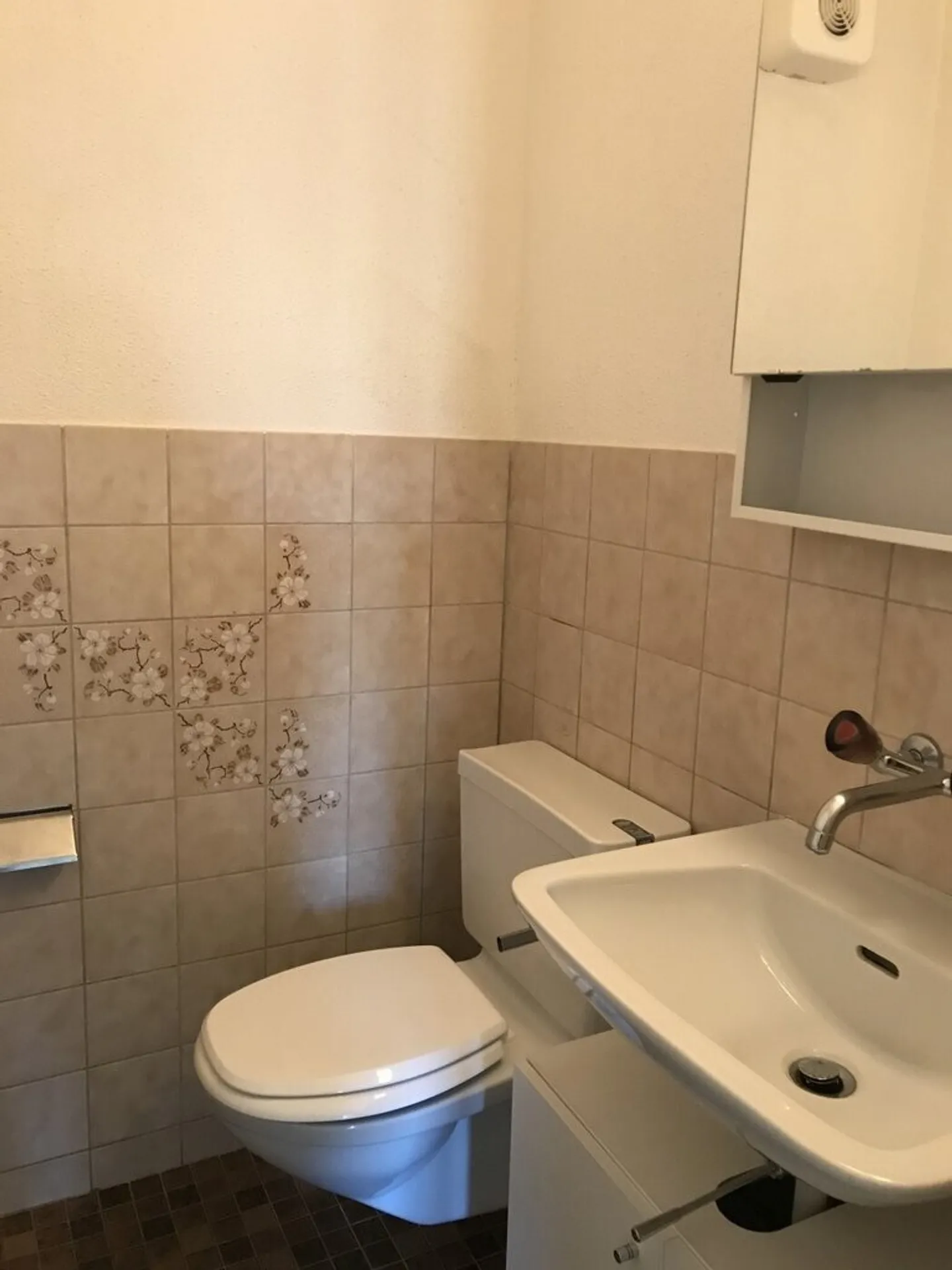 We are looking for you - Photo 7 of 8