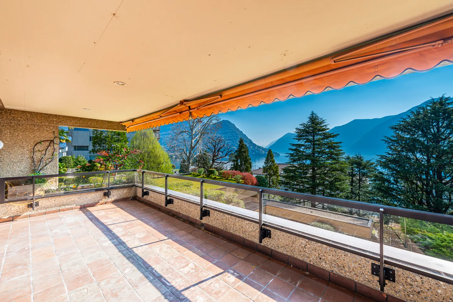 Residenza Villa Loreto | Geräumige Wohnung mit Seeblick - Foto 3 von 18