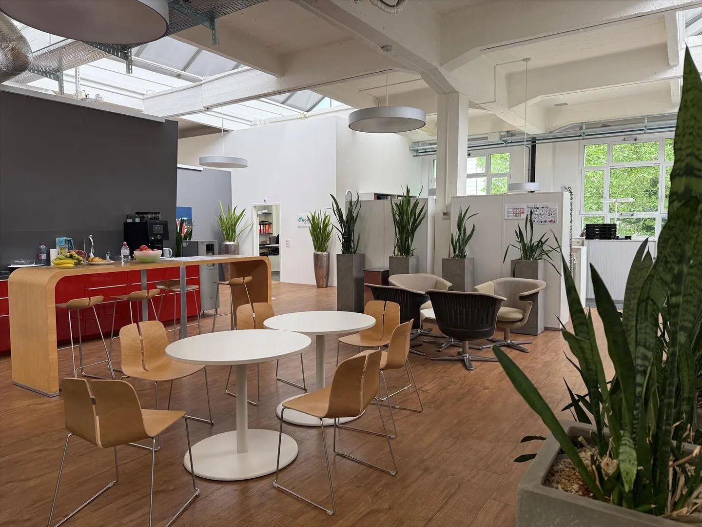 Spazio ufficio in affitto - Foto 1 di 3