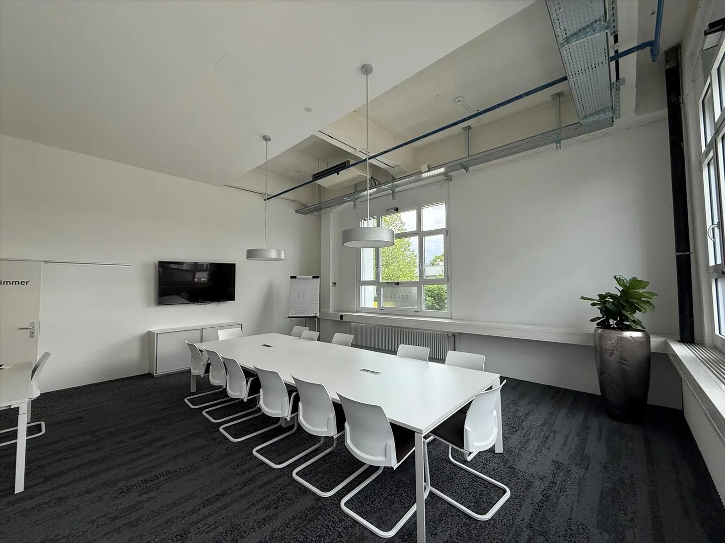 Spazio ufficio in affitto - Foto 2 di 3