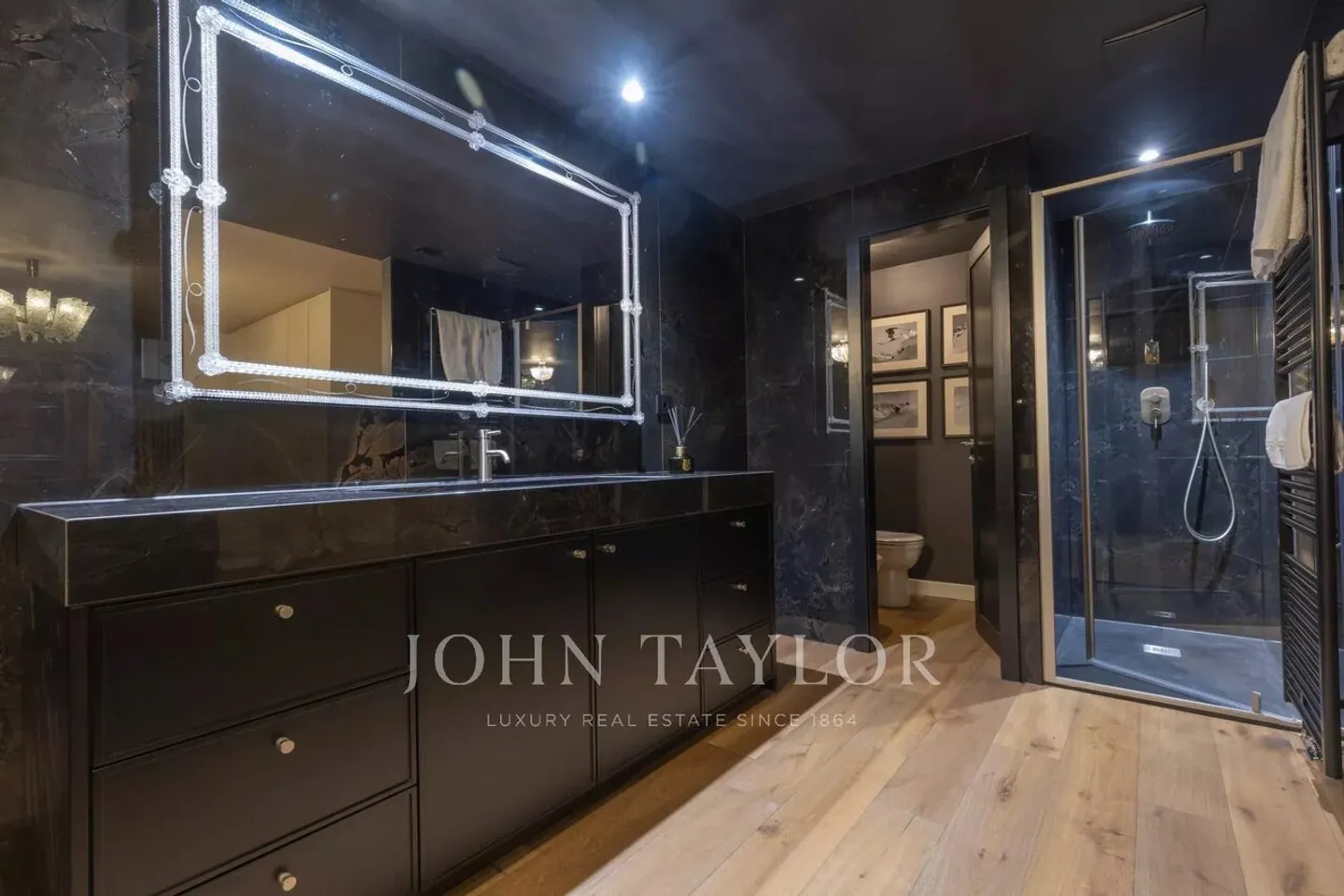 Appartement exceptionnel de 5,5 pièces au coeur de Crans - disponible pour des locations à court terme ou à la semaine - Photo 9 sur 13