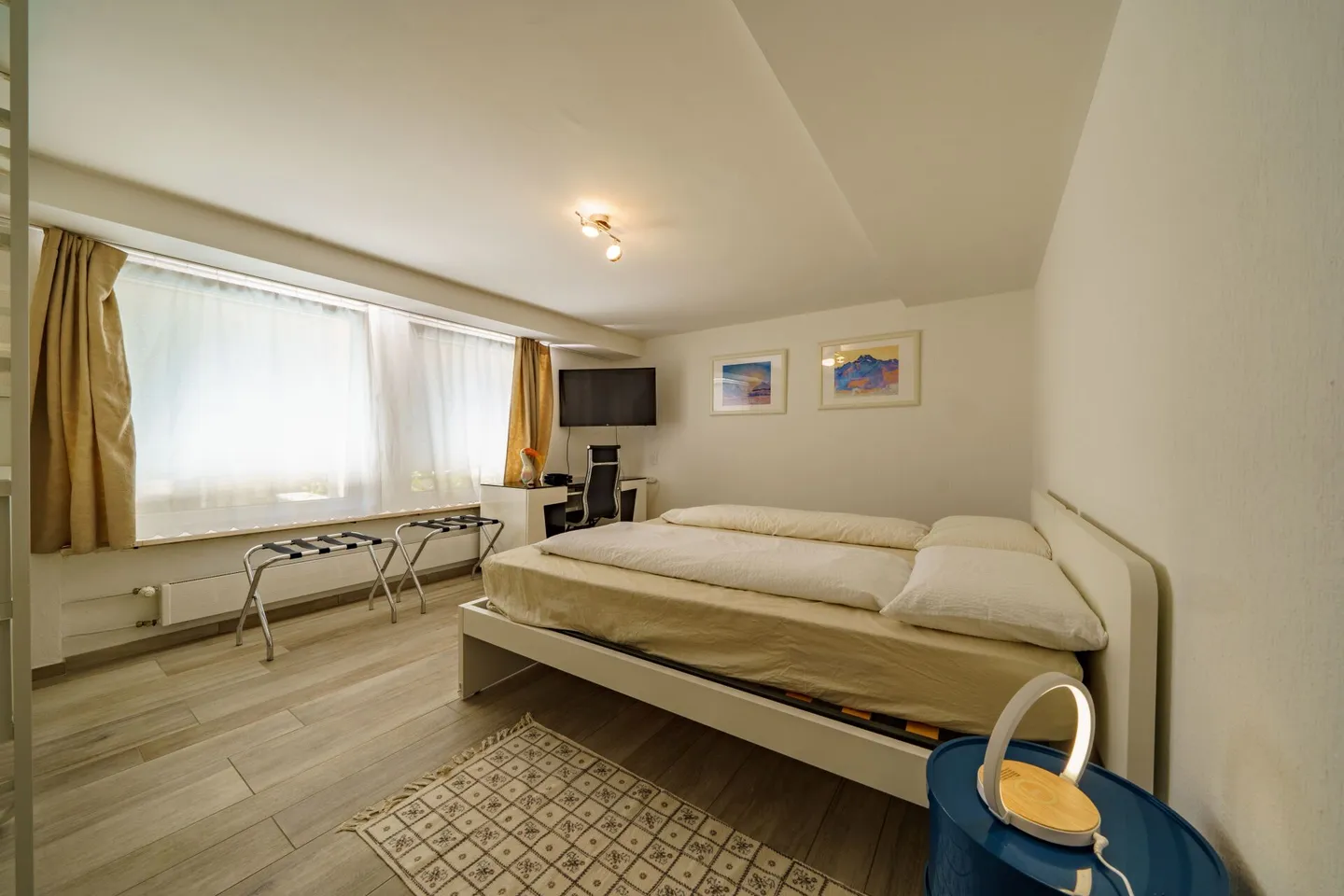 Casa familiare con giardino e piscina - Foto 7 di 12