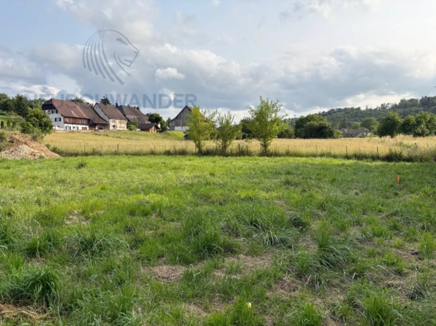 Superbly located land with building permit - Photo 1 of 1
