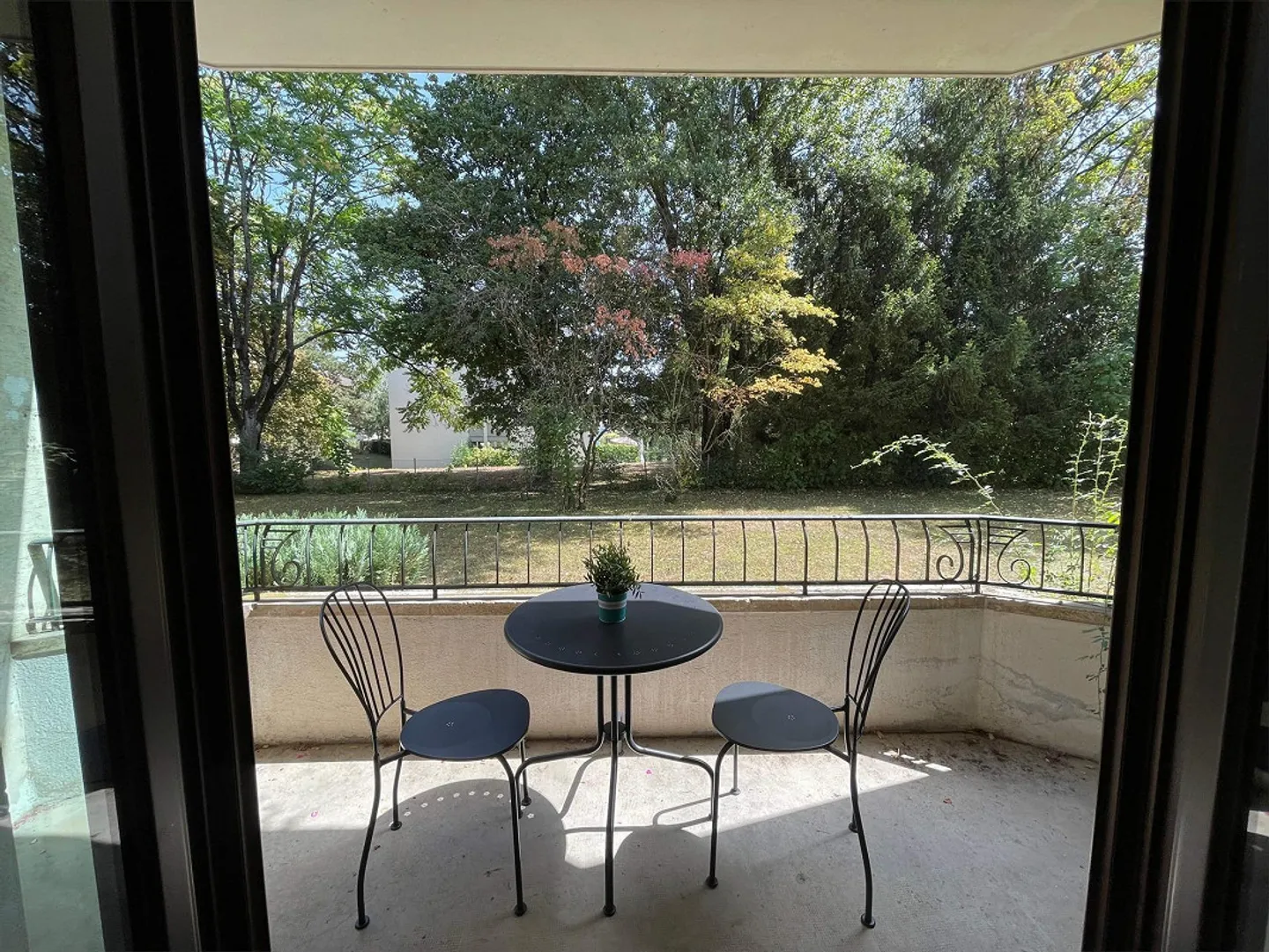 Rechte Ufer, Vernier - Foto 9 von 26