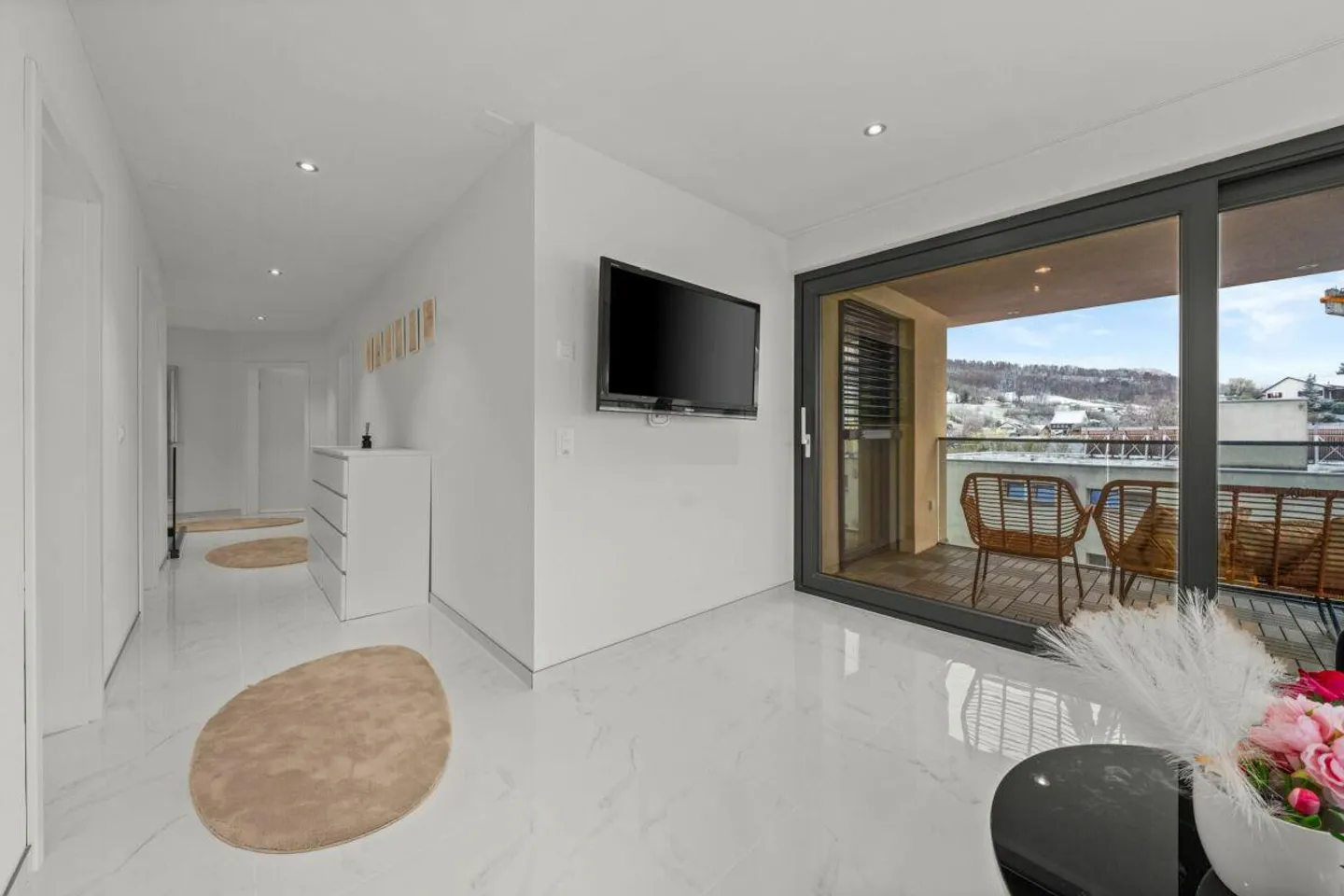 Maison individuelle luxueuse de 7,5 pièces avec beaucoup d'espace - Photo 9 sur 22