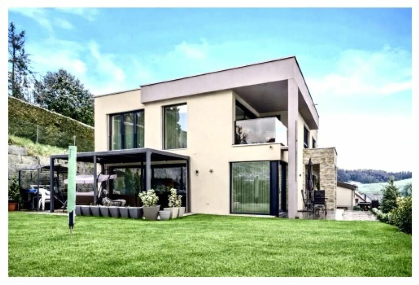 Maison individuelle luxueuse de 7,5 pièces avec beaucoup d'espace - Photo 22 sur 22