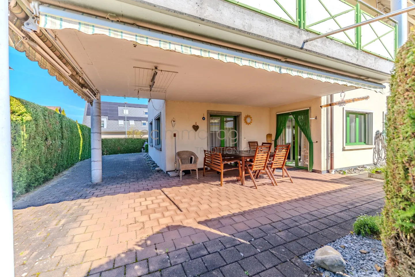 Appartamento giardino esclusivo di 4,5 locali con ampio spazio esterno - Foto 4 di 13