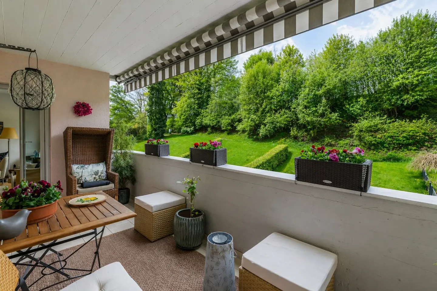 Appartement élégant avec vue sur la verdure - Photo 5 sur 10