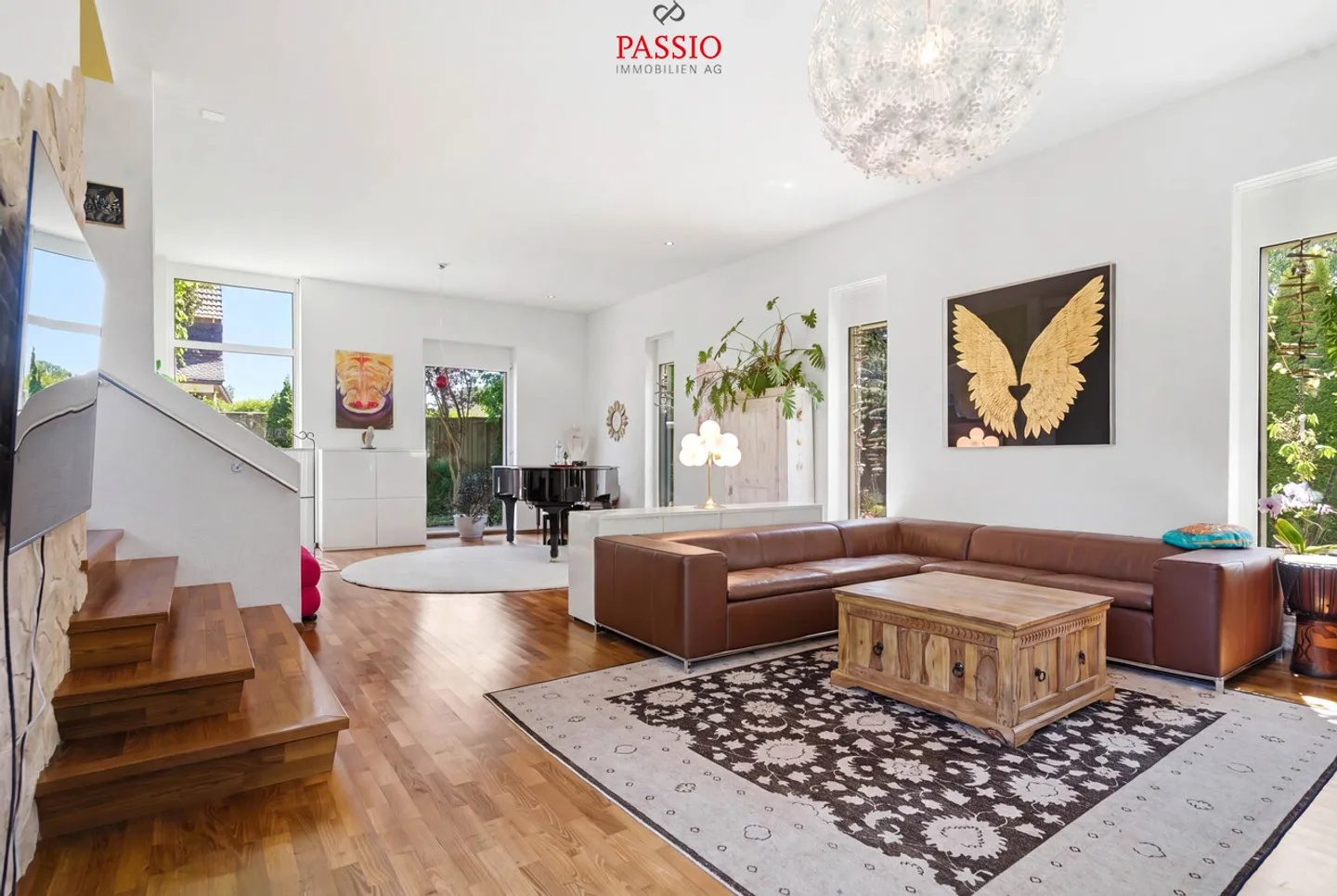 Grandiose paradis familial de 6,5 pièces avec grande extension et oasis de jardin - Photo 2 sur 53
