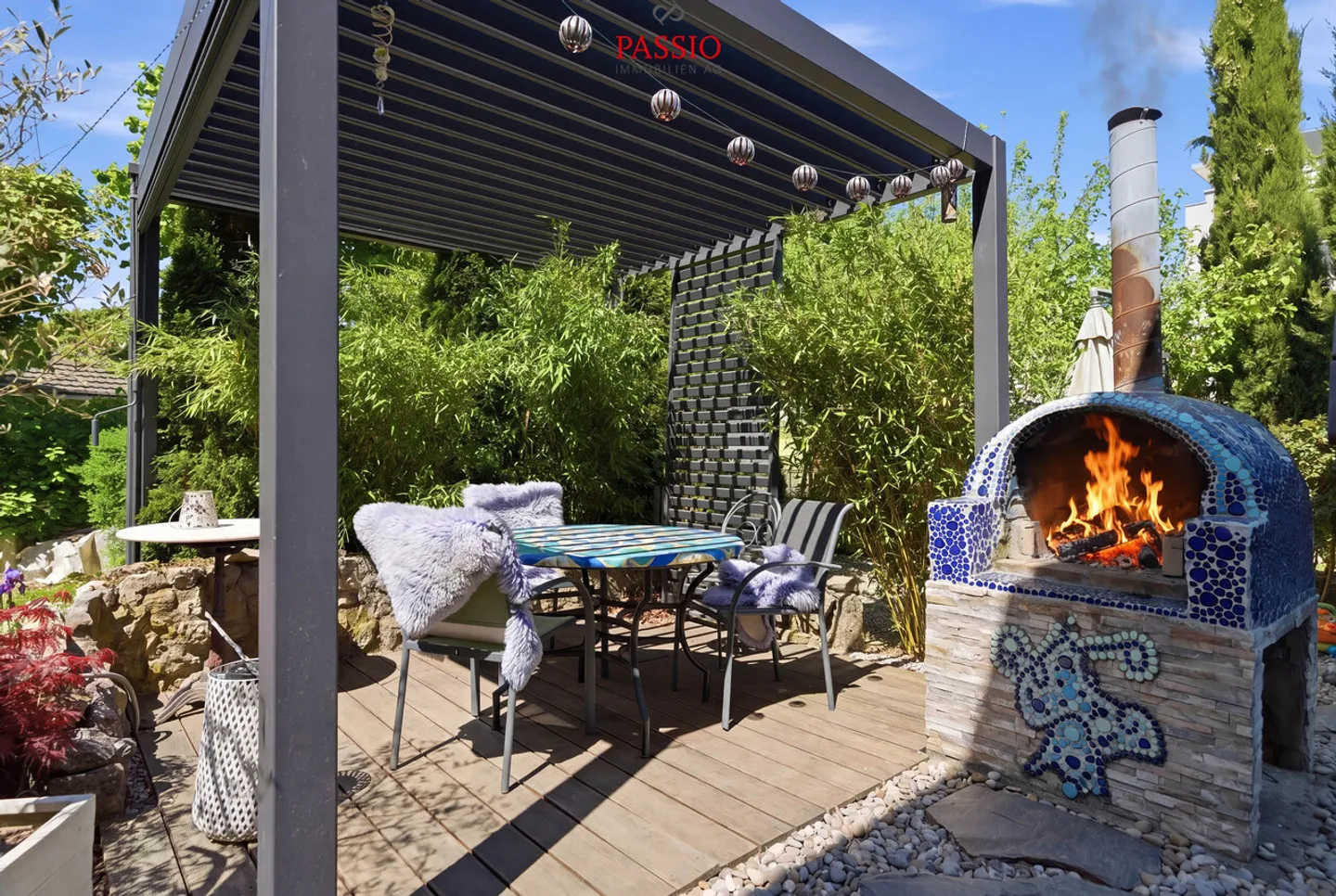 Grandiose paradis familial de 6,5 pièces avec grande extension et oasis de jardin - Photo 3 sur 53