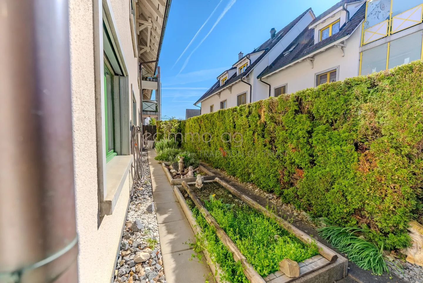 Appartamento giardino esclusivo di 4,5 locali con ampio spazio esterno - Foto 11 di 13