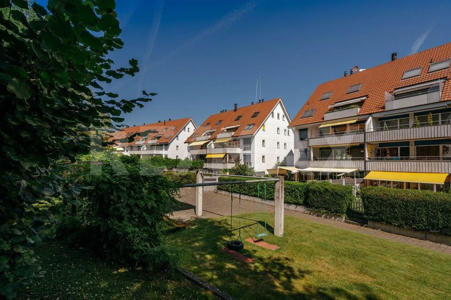 Spacious living experience with attic flair - Quality of life on two levels! - Photo 3 of 13