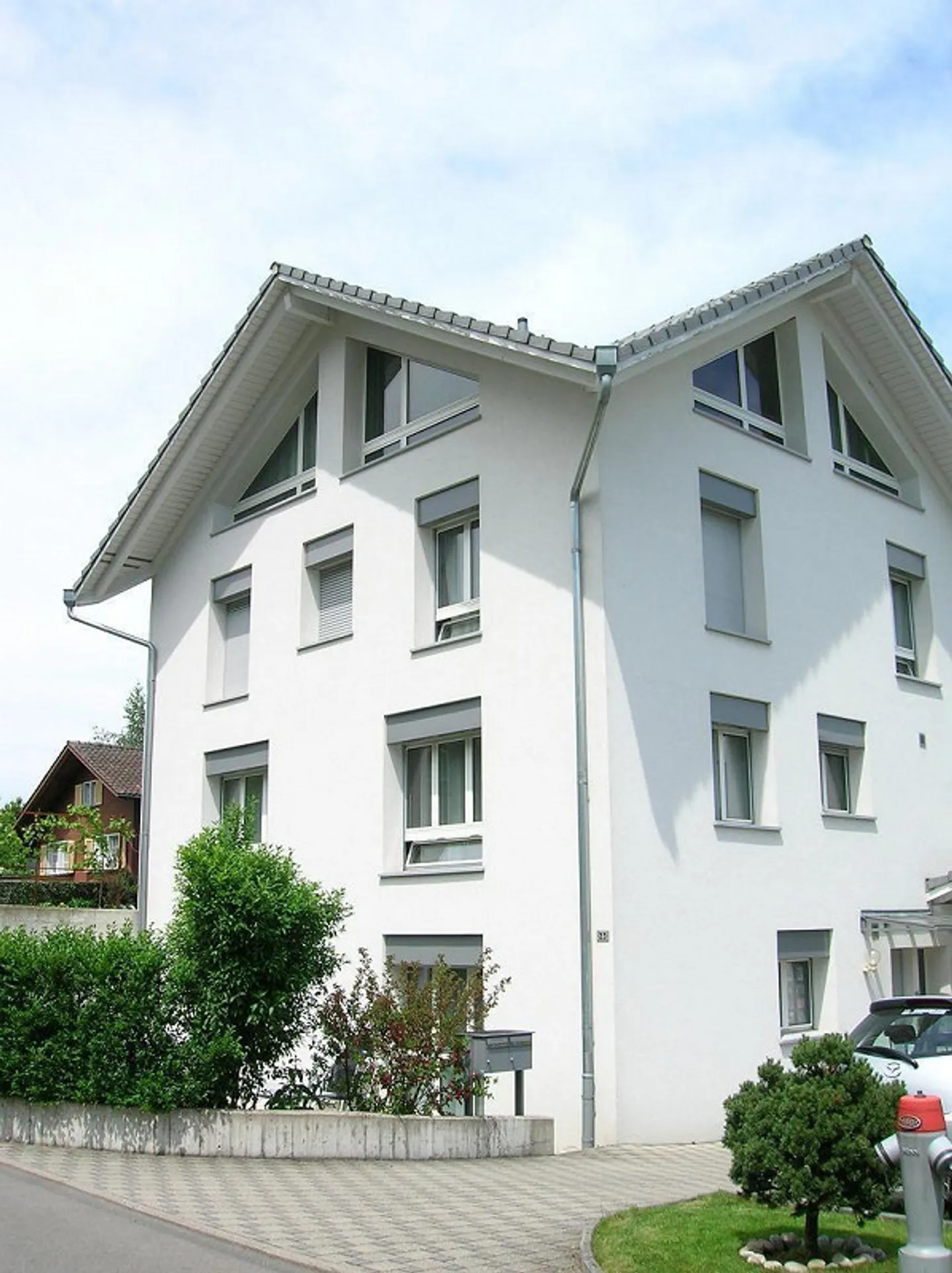 Incantevole appartamento seminterrato di 2,5 stanze in una posizione fantastica - Foto 1 di 6