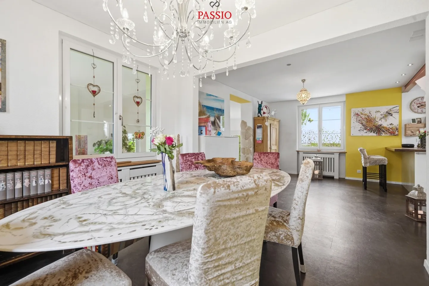 Grandiose paradis familial de 6,5 pièces avec grande extension et oasis de jardin - Photo 13 sur 53