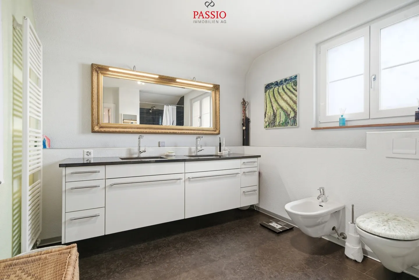 Grandiose paradis familial de 6,5 pièces avec grande extension et oasis de jardin - Photo 20 sur 53