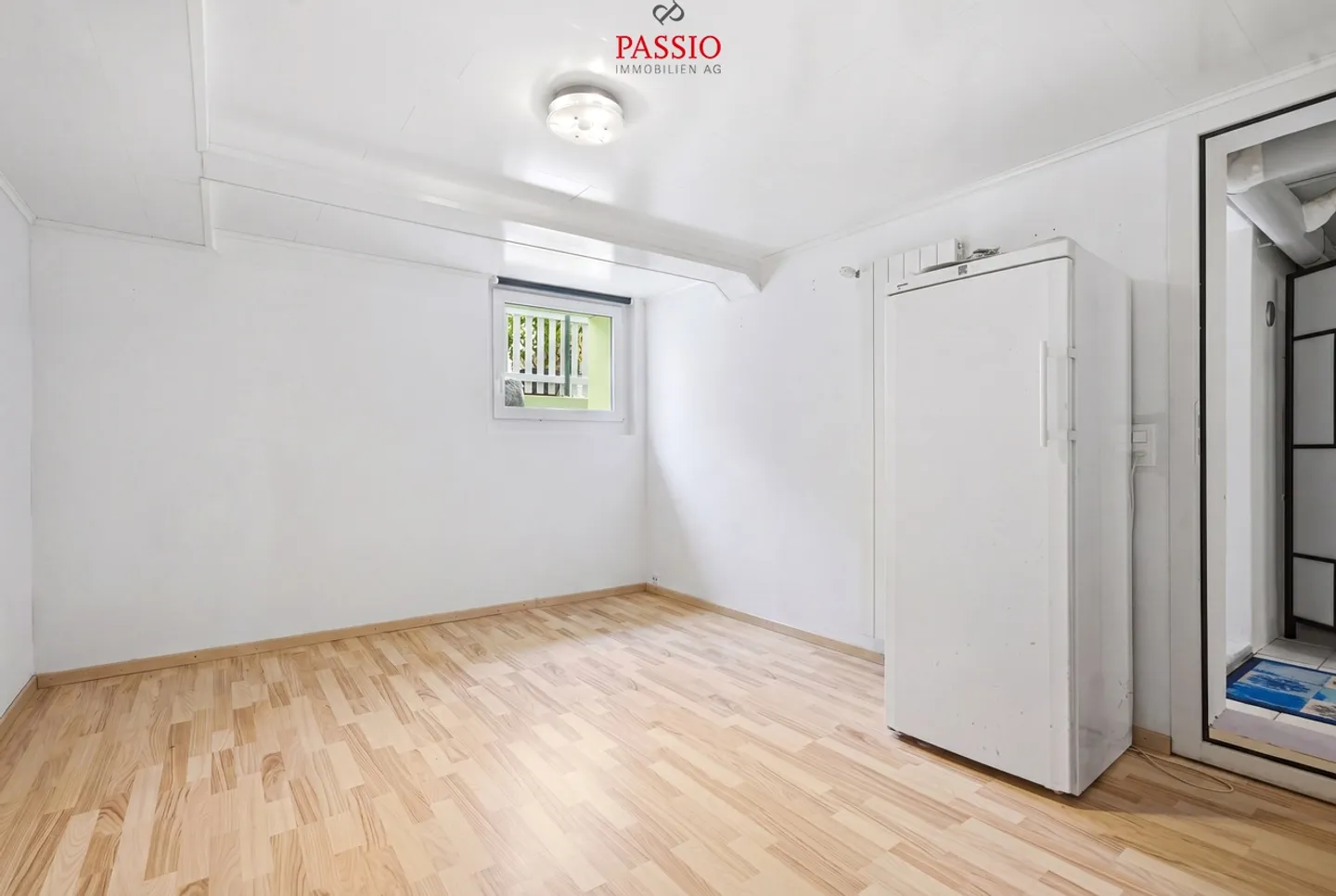 Grandiose paradis familial de 6,5 pièces avec grande extension et oasis de jardin - Photo 34 sur 53