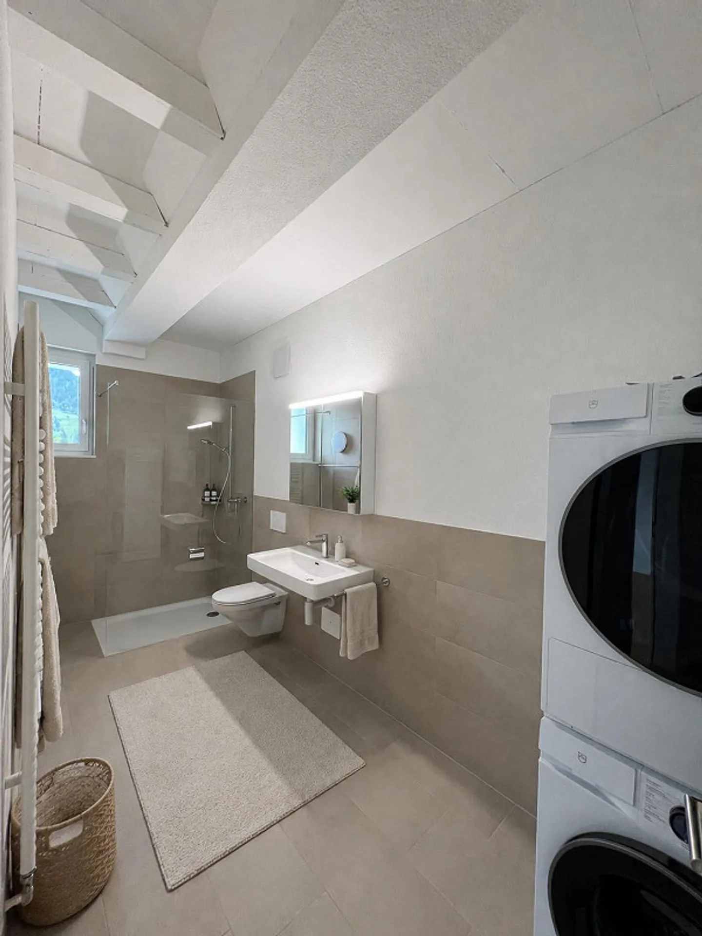 Sentiment de loft pur – Votre nouveau chez-vous dans le Toggenburg - Photo 3 sur 5