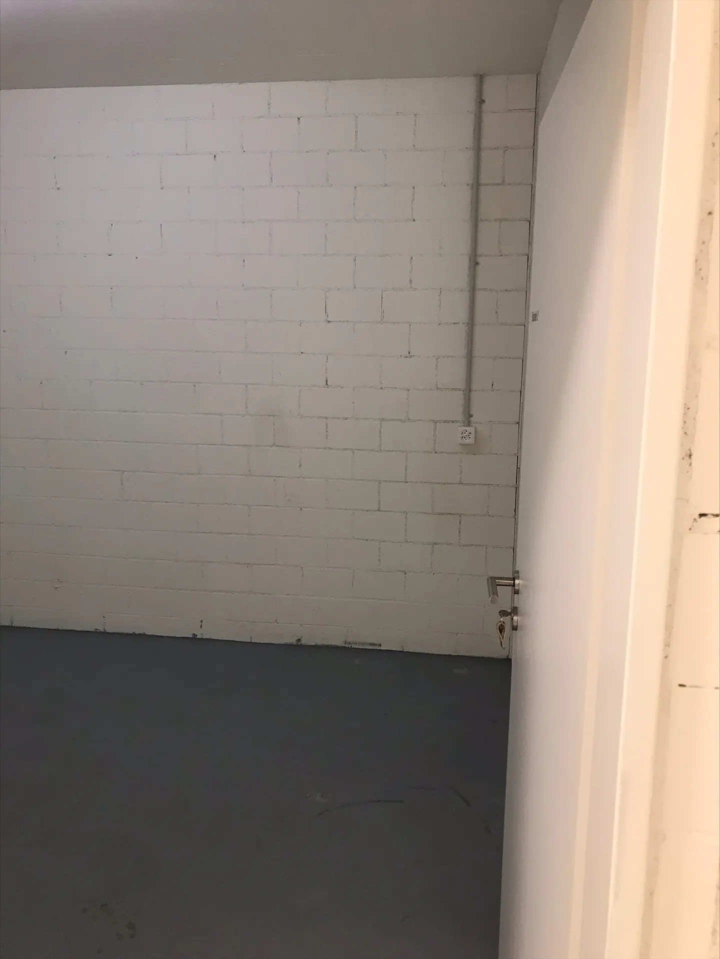 Salle de bricolage à louer dans le développement de Churfirstenpark - Photo 2 sur 2