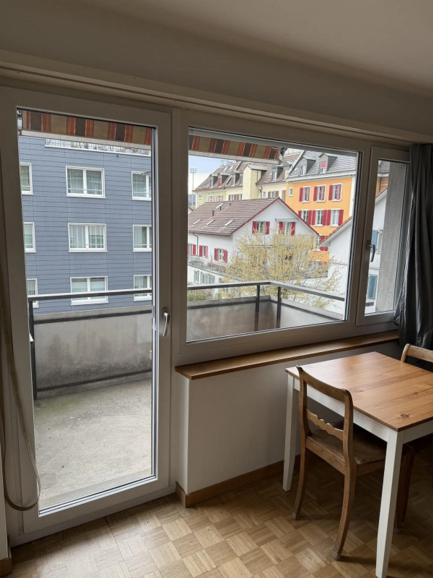 Appartamento centrale con 1 camera - ideale come casa temporanea (maggio-giugno 2026) - Foto 3 di 6