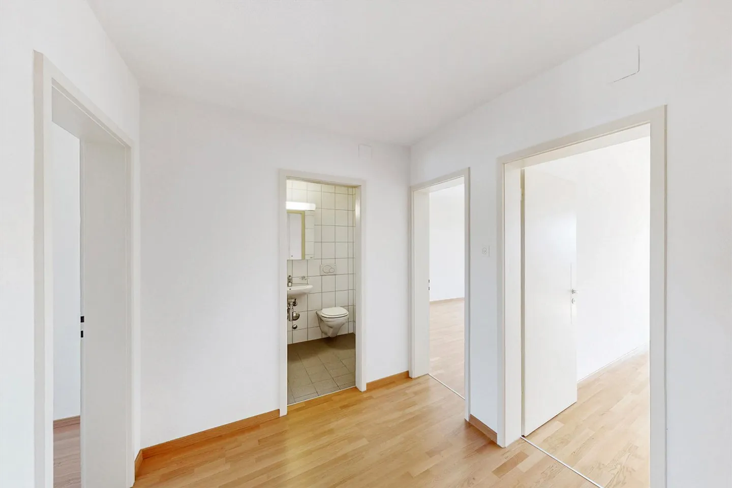 City House - In the Heart of Rapperswil - With Wonderful View! - Photo 4 of 11