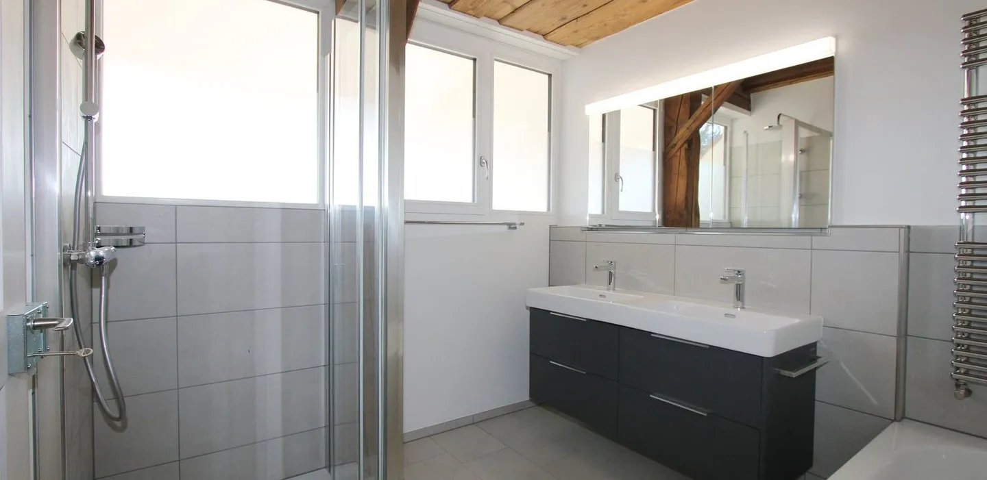 Renovierter 6½-Zimmer Bauernhausteil zu vermieten - Photo 8 of 13