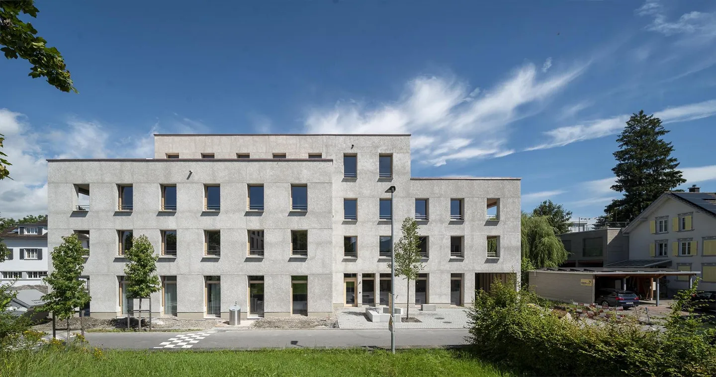 Attraktive 3.5 Zimmer-Wohnung mit Loggia - Foto 11 von 13