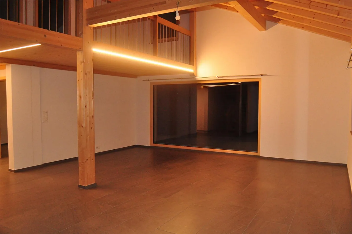 Casa unifamiliare - Foto 5 di 23