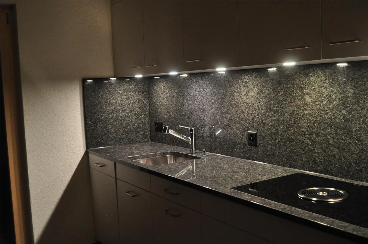 Casa unifamiliare - Foto 9 di 23