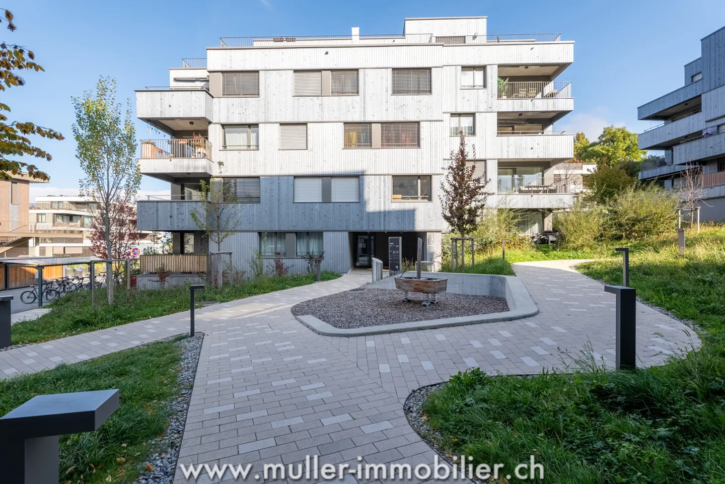 Beautiful modern 4.5-room apartment with loggia in Crissier - Photo 1 of 10