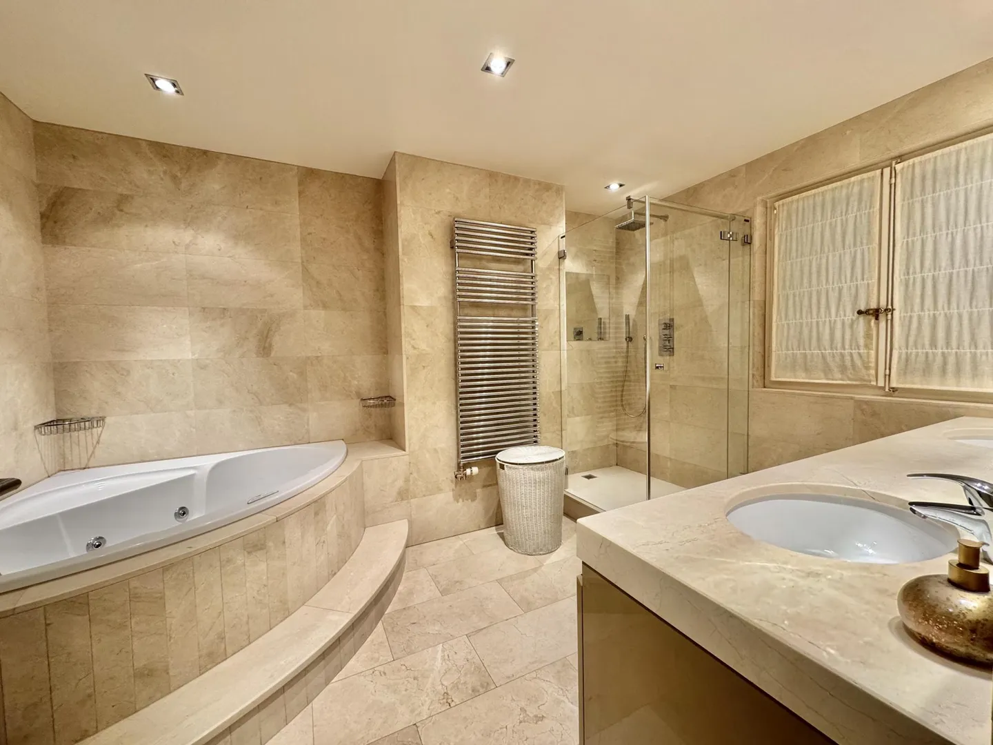 Maison individuelle à vendre - Photo 9 sur 10