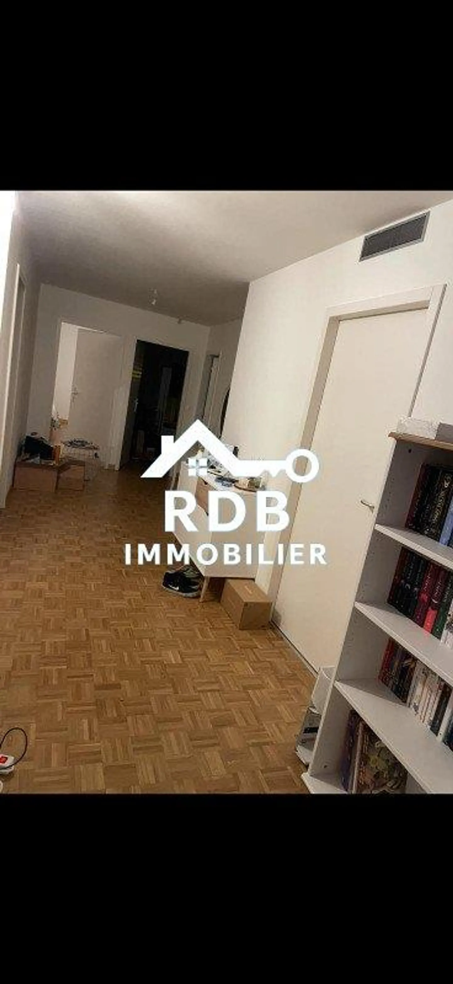 4-room apartment on the 3rd floor located in Geneva 1205 - Photo 3 of 7