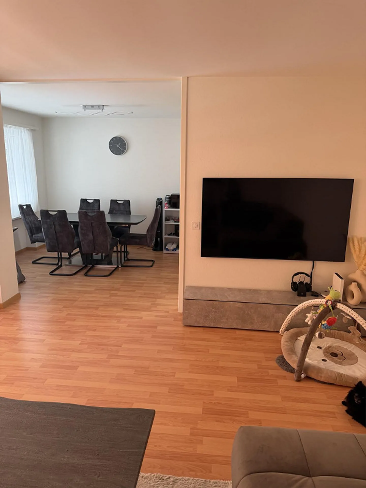 Sous-locataire à partir du 01.10 pour un appartement de 4,5 pièces - Photo 3 sur 8