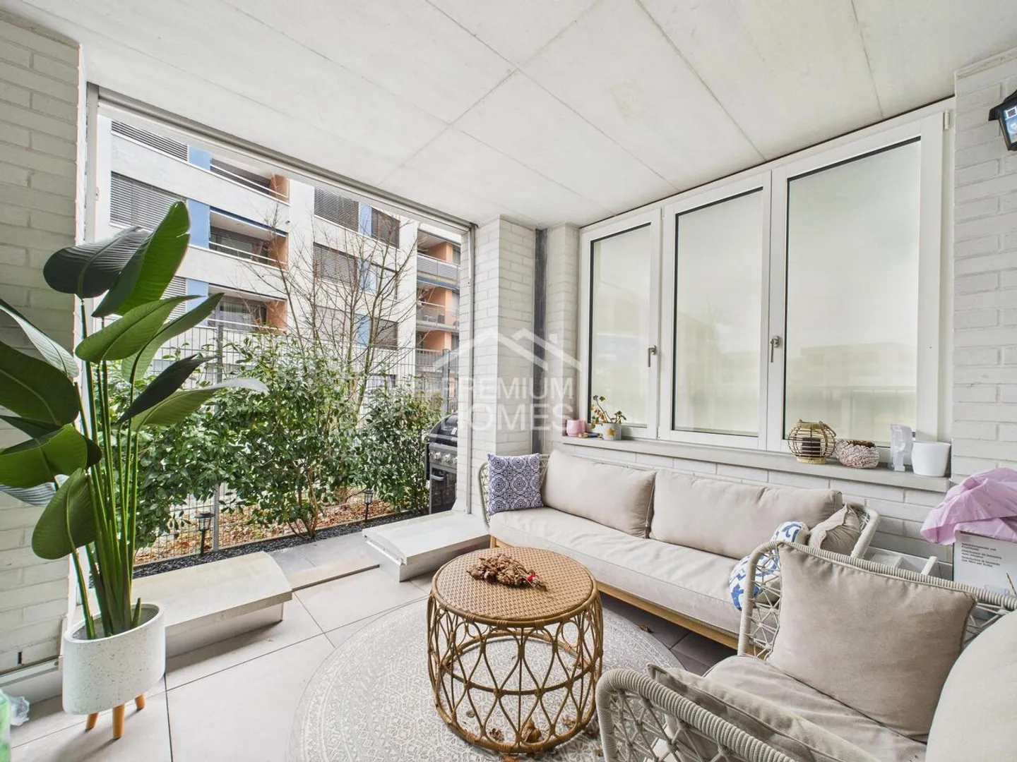 Modern Living with Comfort - Photo 6 of 7