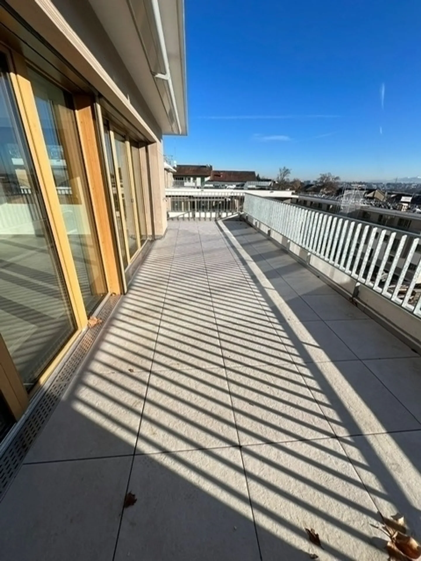 Dachgeschoss 3.5 Zimmer - Foto 2 von 4