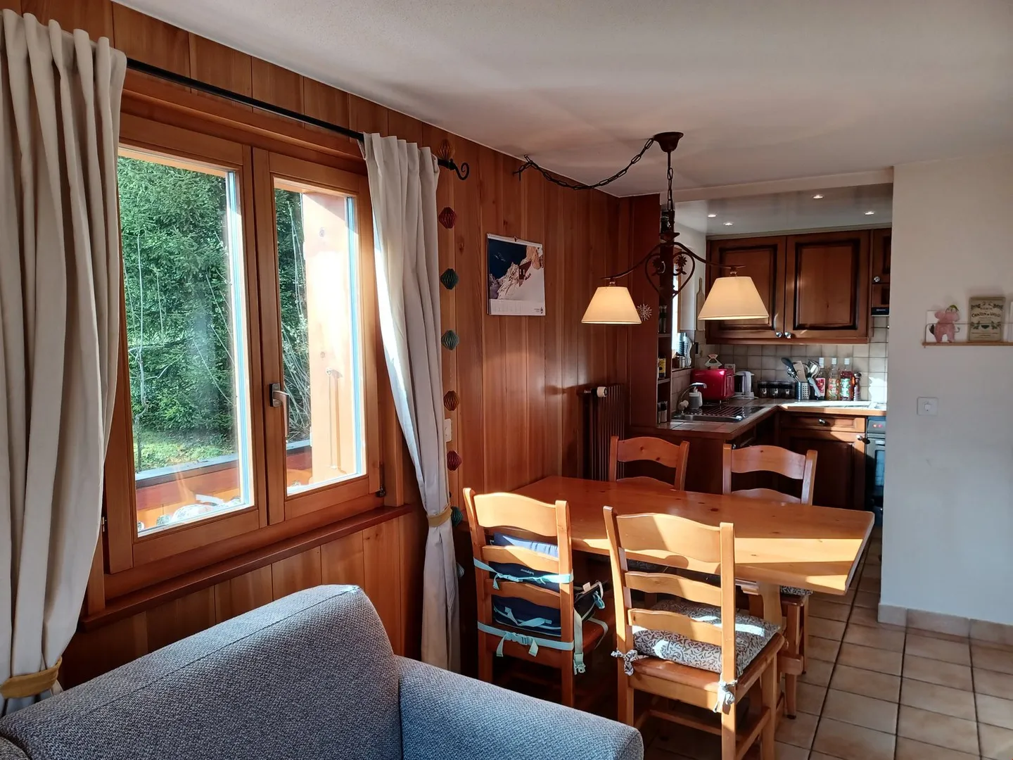 Weekly Rental - Apartment N°10 PPE Panoramic B - Photo 4 of 13