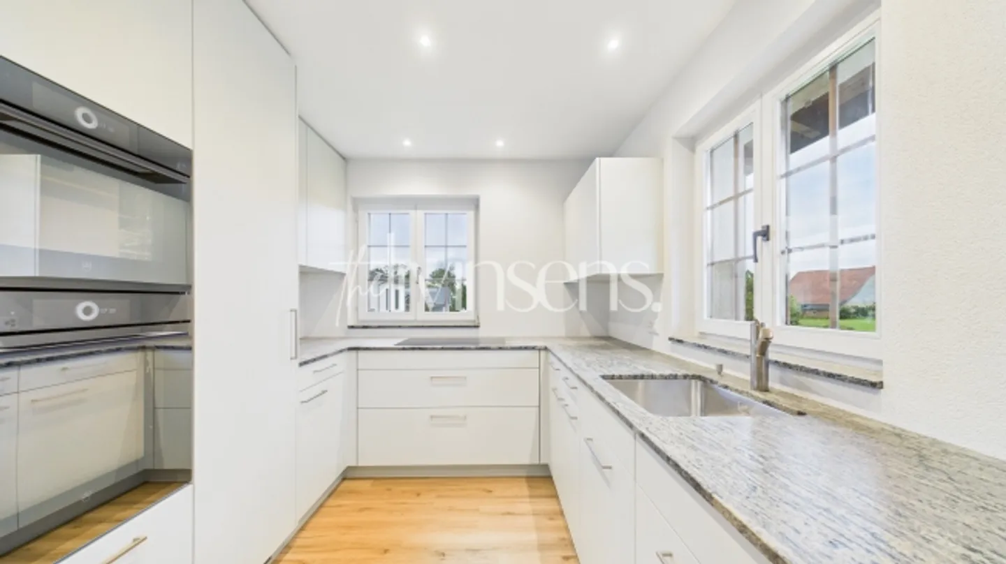 Casa unifamiliare indipendente con molto spazio per idee - Foto 6 di 12