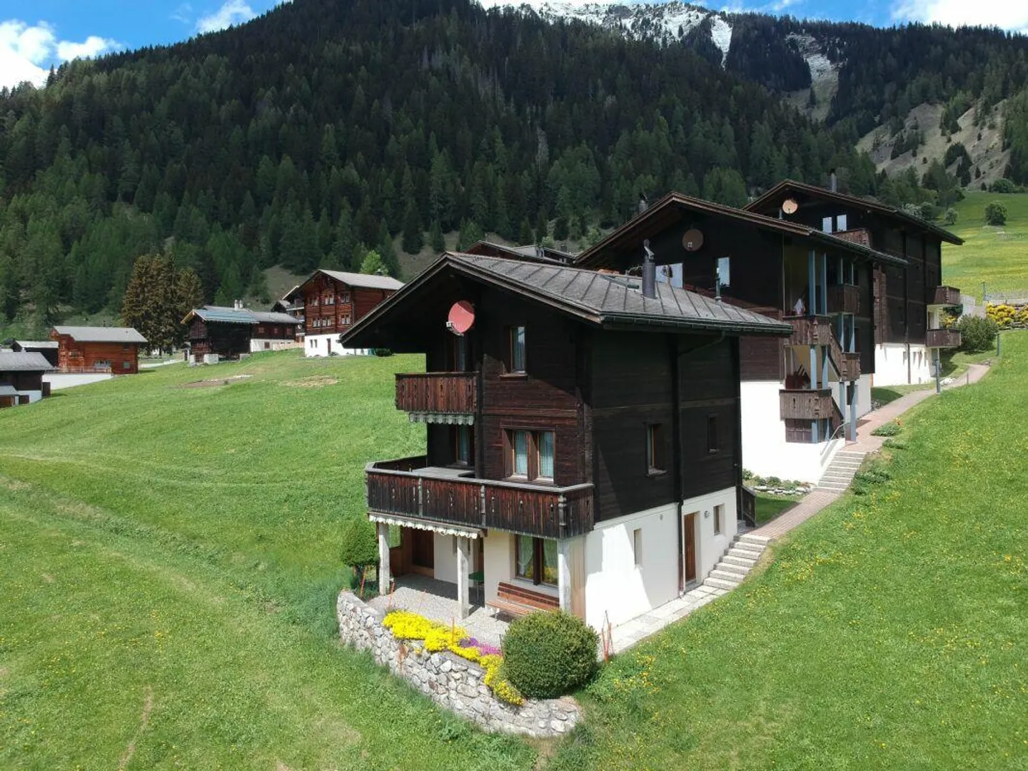 Charmantes Chalet in Ritzingen - Foto 1 von 10