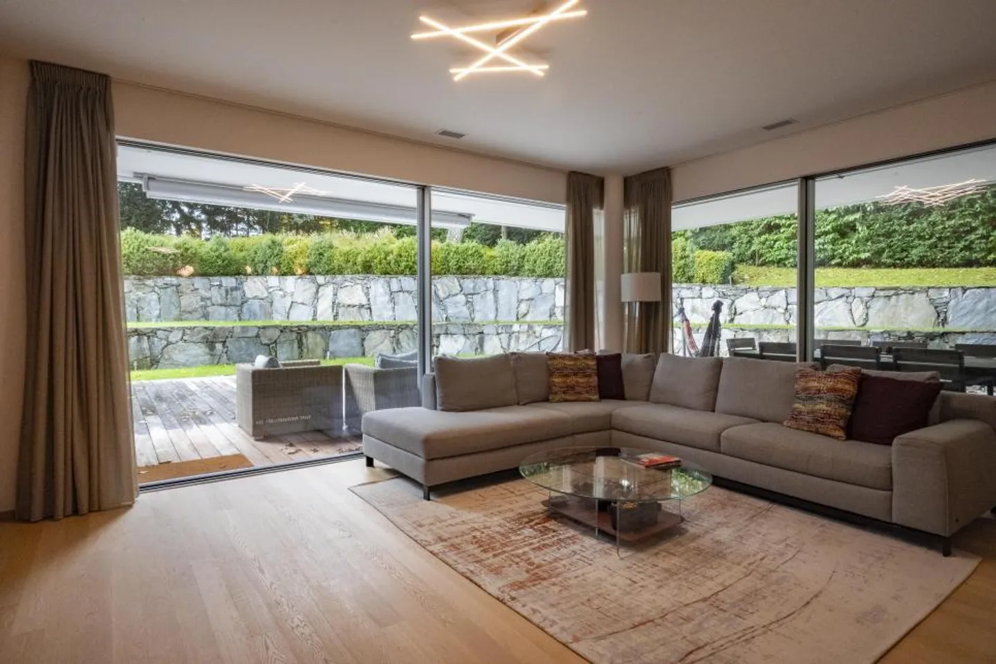 Appartamento in vendita - Foto 3 di 6