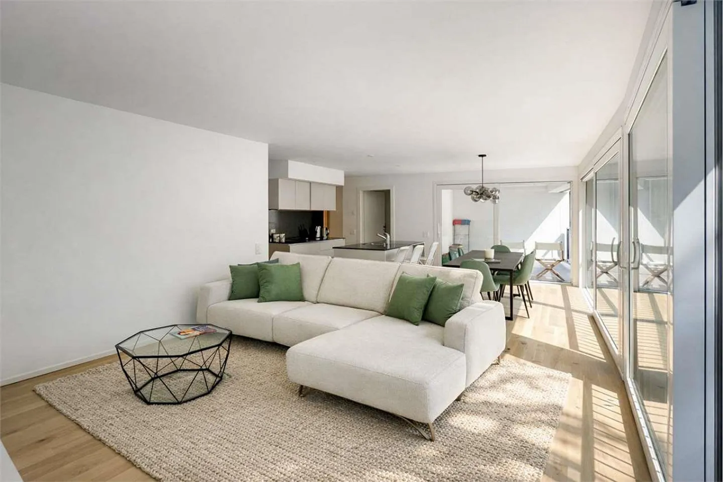 APPARTEMENT DESIGN LUMINEUX AVEC ENVIRONNEMENT NATUREL - Photo 5 sur 13